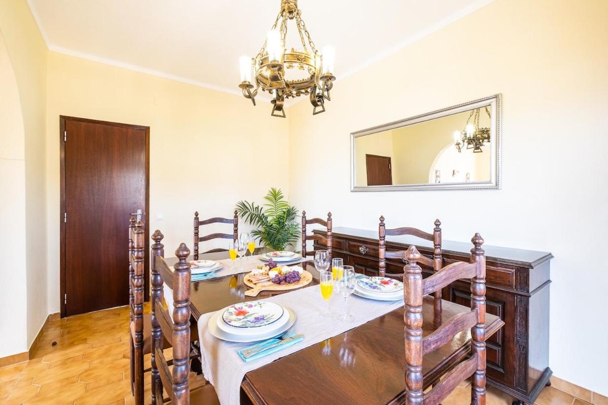 Villa Pinheiro Albufeira Bagian luar foto