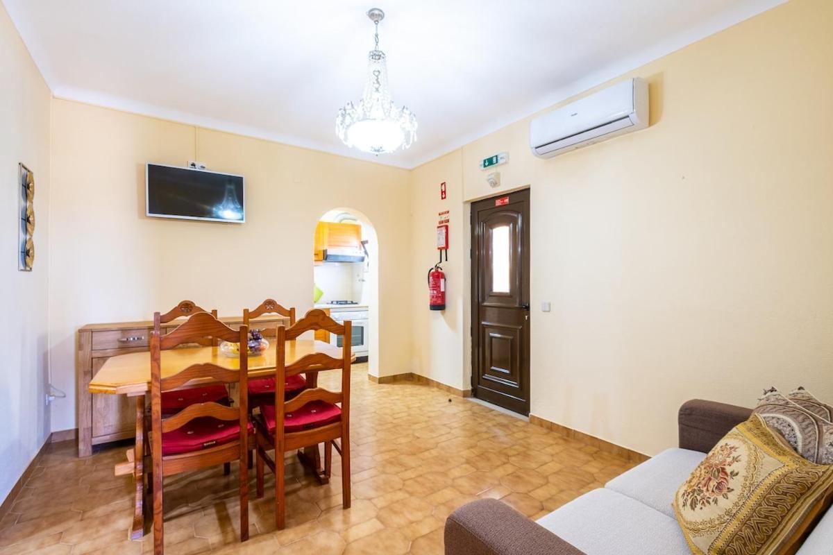 Villa Pinheiro Albufeira Bagian luar foto