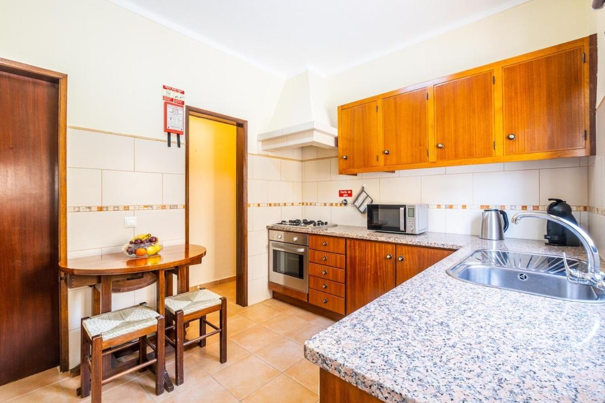 Villa Pinheiro Albufeira Bagian luar foto