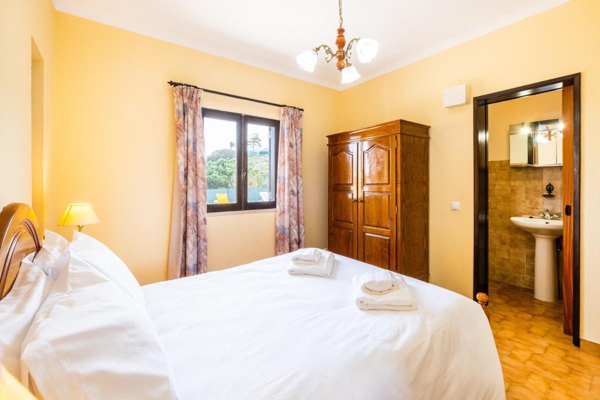 Villa Pinheiro Albufeira Bagian luar foto